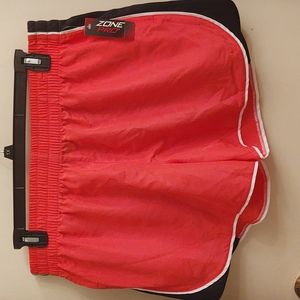 Women's 1X shorts,NWT ,hot pink and black